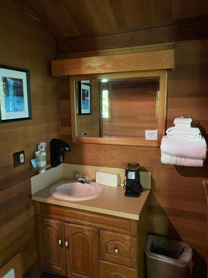The Smith Creek Village Outdoor Hotel At Silver Falls State Park Sublimity Экстерьер фото