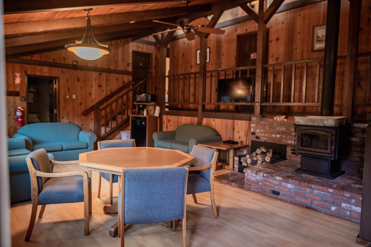 The Smith Creek Village Outdoor Hotel At Silver Falls State Park Sublimity Экстерьер фото