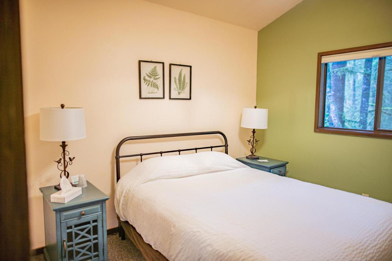 The Smith Creek Village Outdoor Hotel At Silver Falls State Park Sublimity Экстерьер фото