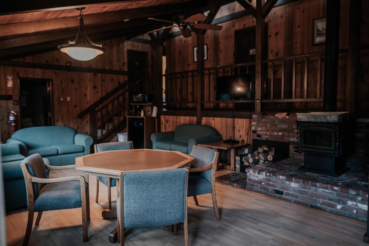 The Smith Creek Village Outdoor Hotel At Silver Falls State Park Sublimity Экстерьер фото